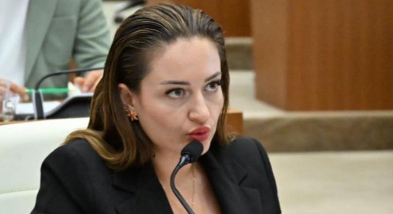 CHP’li Özdemir, Antalya Büyükşehir Belediyesi Başkanvekilliğine Seçildi
