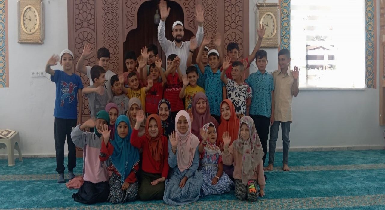 Çocuklar yaz tatilini Kuran kurslarına giderek değerlendiriyor