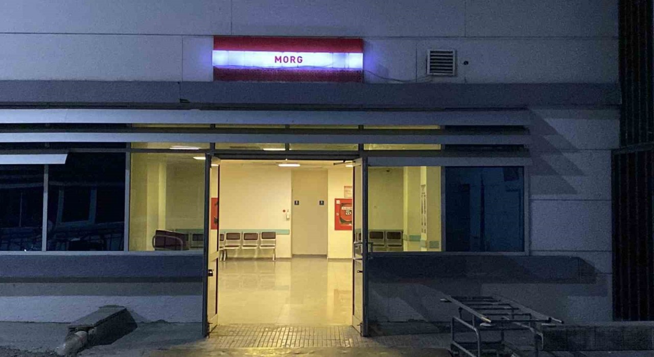 Çorumda 5. kattan düşen 2 yaşındaki çocuk hayatını kaybetti