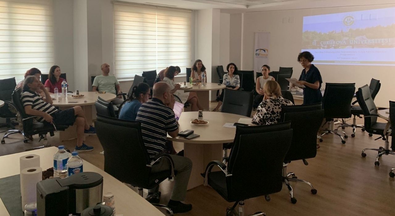 ÇÜ'de Uluslararası Yüksek Lisans Programları İçin Stratejik Toplantı