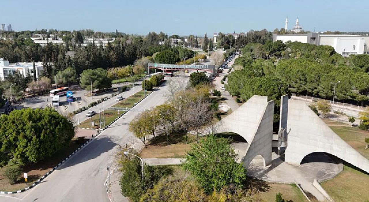 Çukurova Üniversitesi, YÖKAK’tan “Tam Akreditasyon” Aldı
