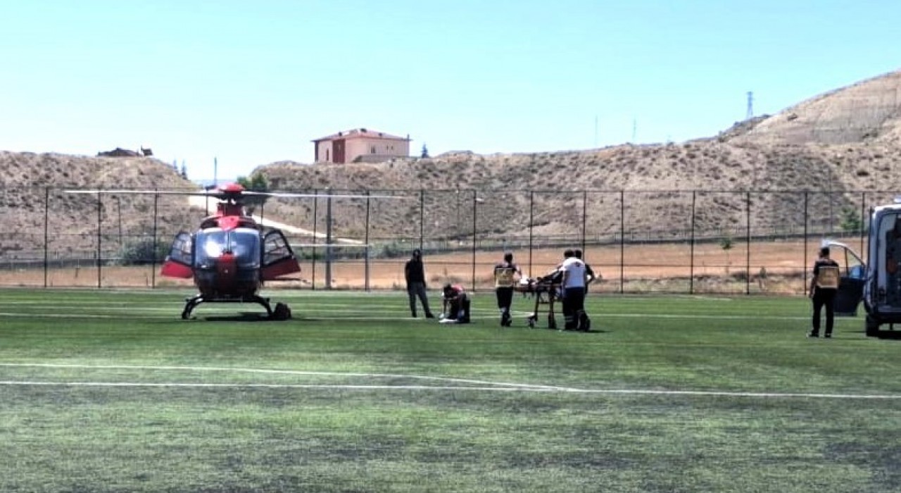 Darendede eli kesilen vatandaş ambulans helikopterle Malatyaya sevk edildi
