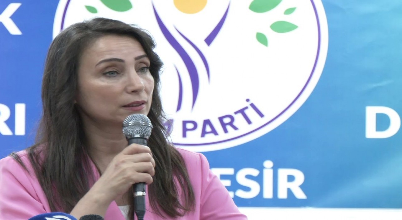DEM Partili Hatimoğulları: Gelin ikinci yüzyılda Türkiye Cumhuriyetini demokrasiyle buluşturalım, demokratik cumhuriyeti hep beraber inşa edelim