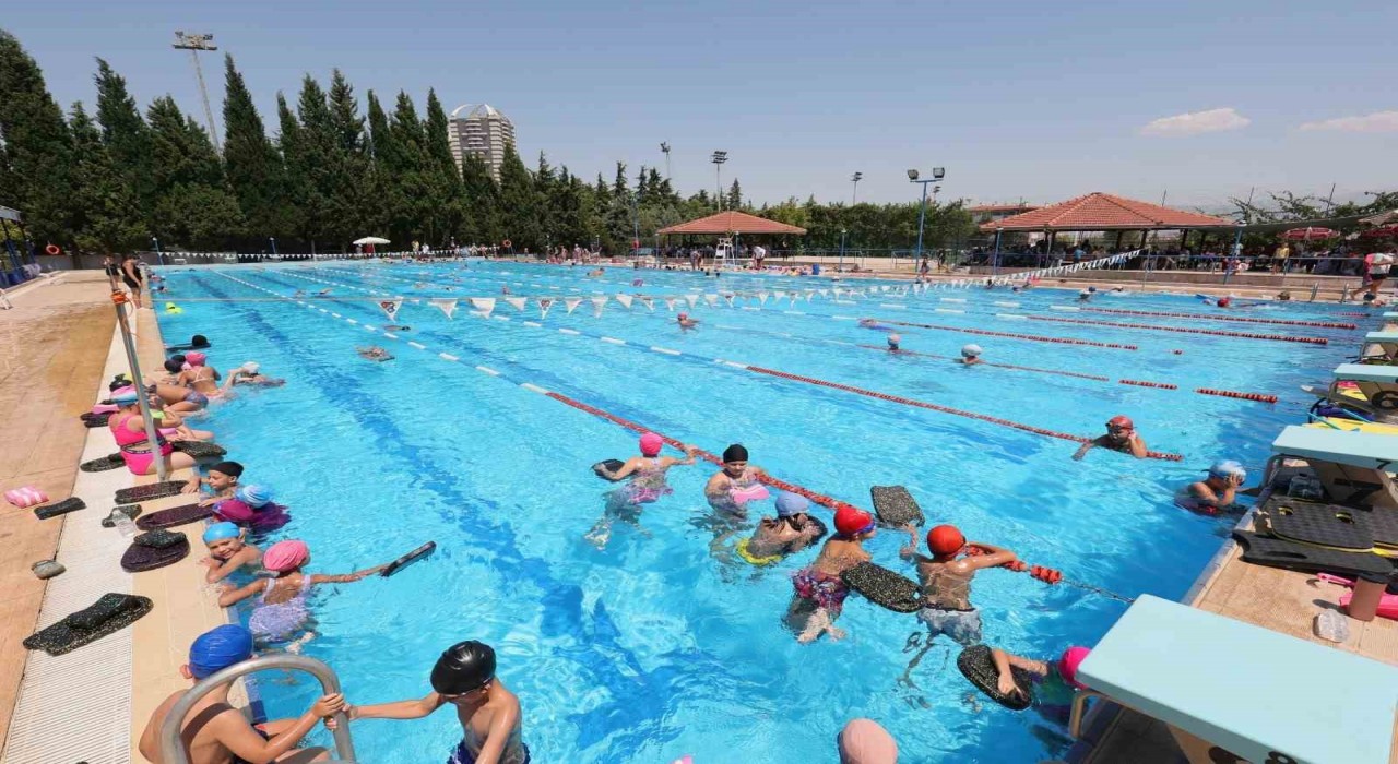 Denizlide yaz spor okulları kursları başlıyor