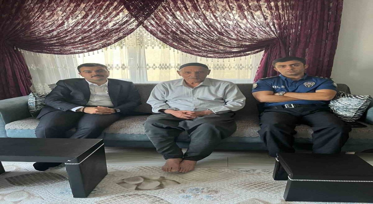 Diclede göreve başlayan Kaymakam Mustafa Atıştan şehit ailesine ziyaret