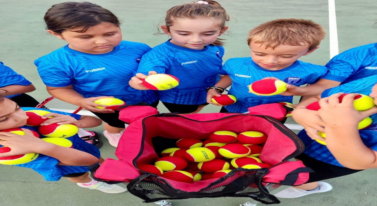 Didim Belediyesi yaz spor okulları sürüyor