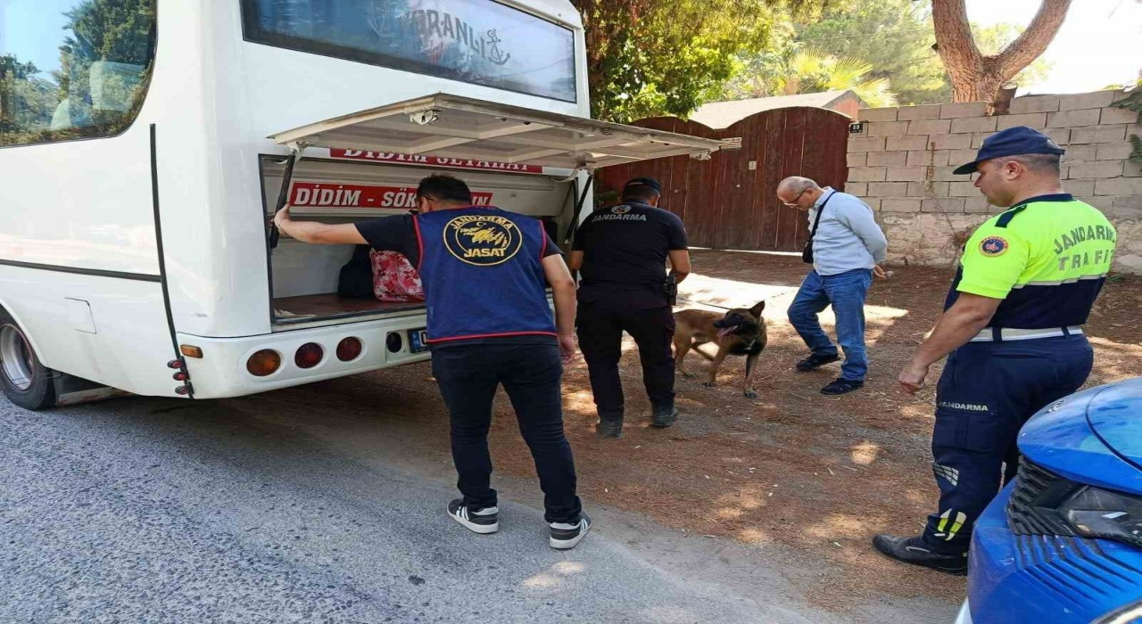 Didimde 17 aranan şahıs yakalandı