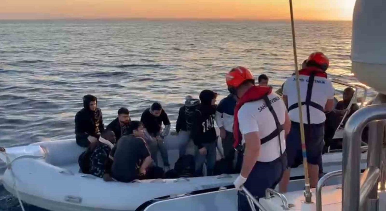 Didimde 21 düzensiz göçmen kurtarıldı