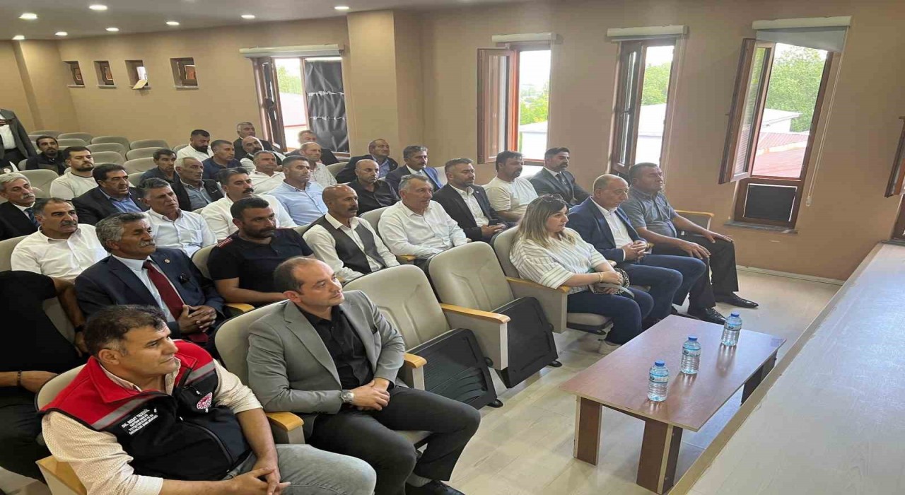 Digorda hayvan hastalıkları mücadele toplantısı yapıldı