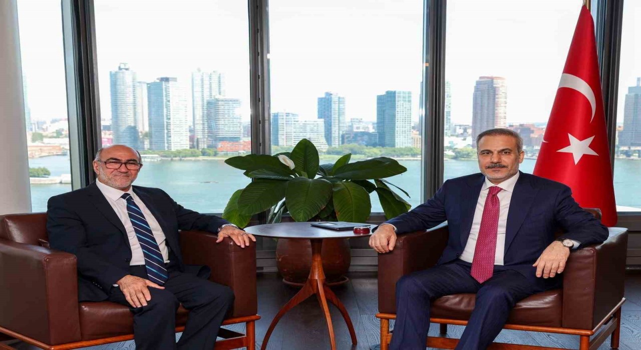 Dışişleri Bakanı Fidan, ABD Müslüman Kuruluşlar Konseyi Başkanı Cemali kabul etti