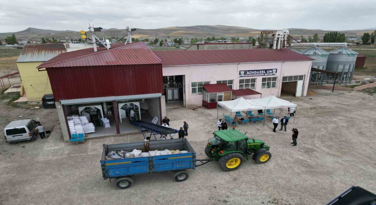 Diyadinde kurulan modern un tesisi ekonomiye güç katıyor