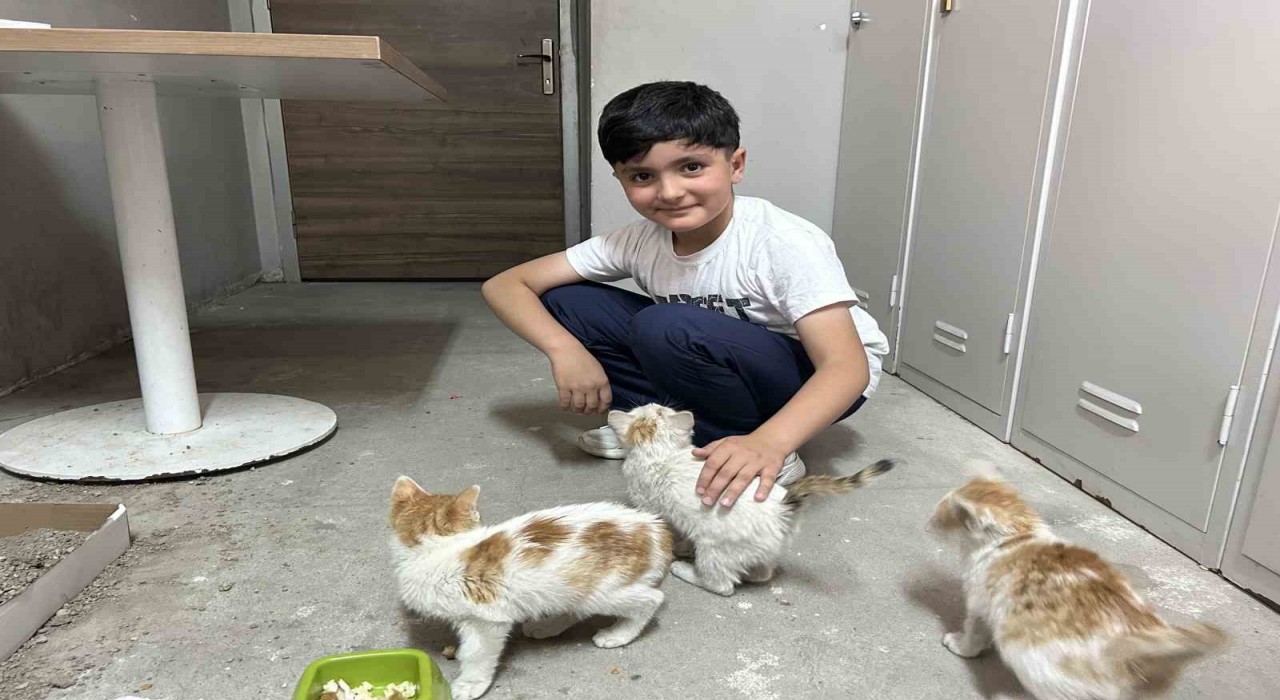 Diyadinde öğrencilerden örnek duyarlılık