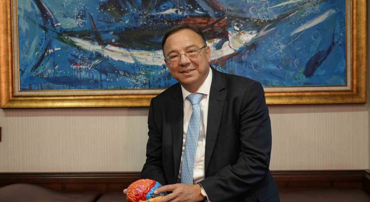 Dünya Sanat ve Bilim Akademisi Mütevelli Heyetine seçilen ilk Türk