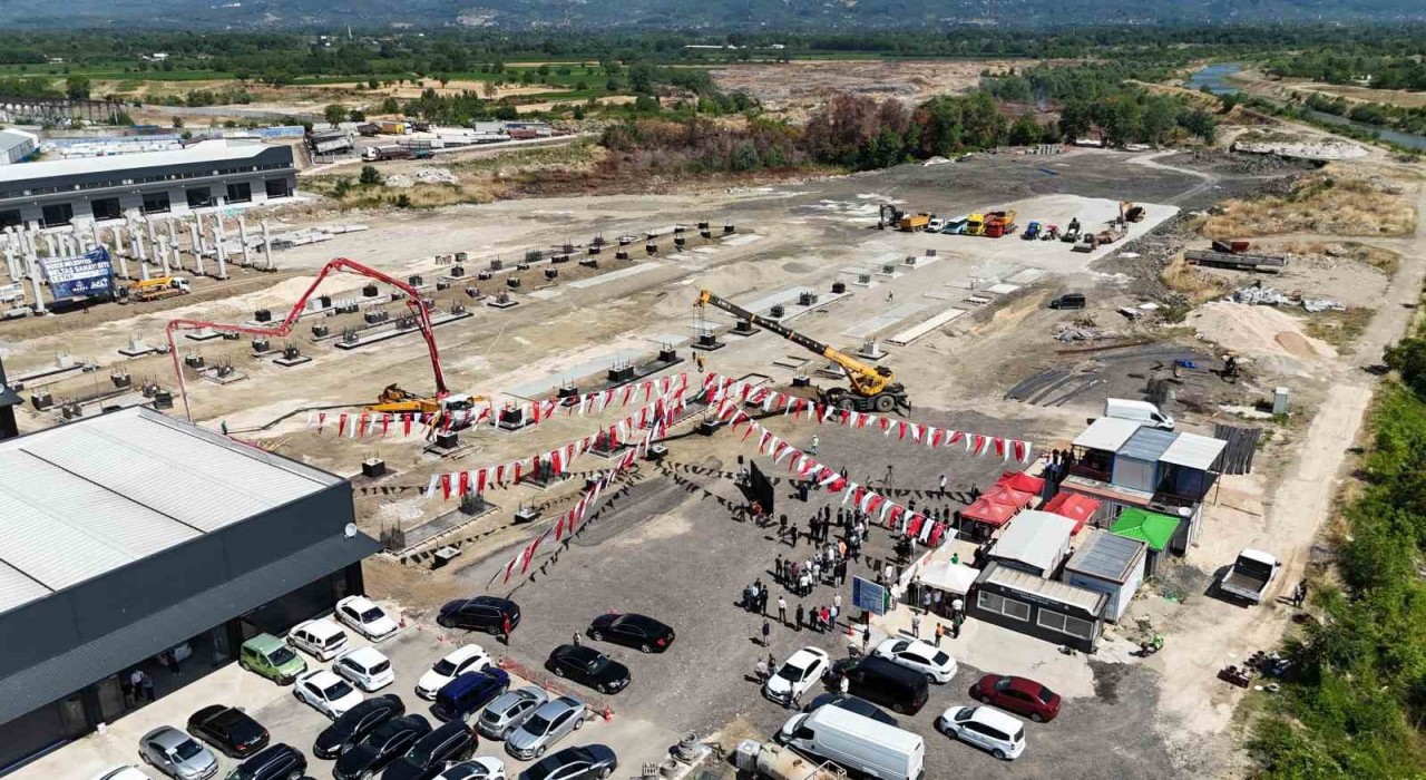 Düzcede sanayi sitesinin 2 etabı için temeller atıldı