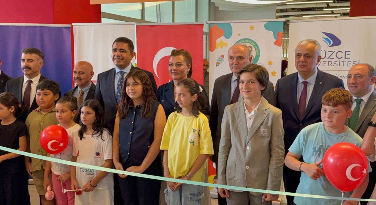 Düzcede sıfır atık oyuncak müzesi açıldı