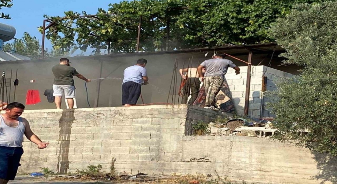 Düziçi’nde Çıkan Ev Yangını Korkuttu: İtfaiye Ekipleri Müdahale Etti
