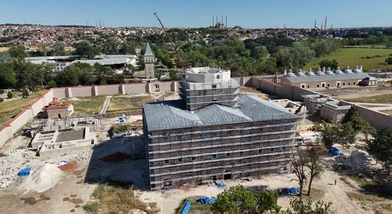 Edirne Sarayında restorasyon çalışmalarının yarısı tamamlandı