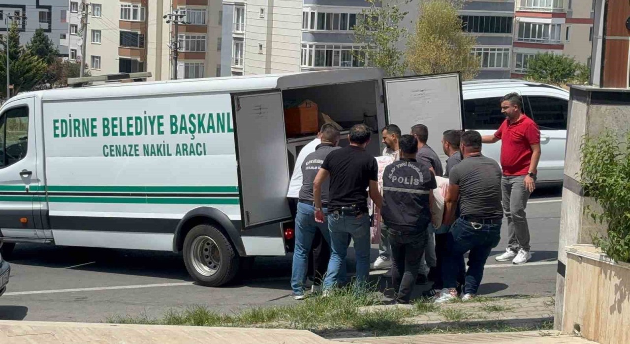 Edirnede şüpheli ölüm