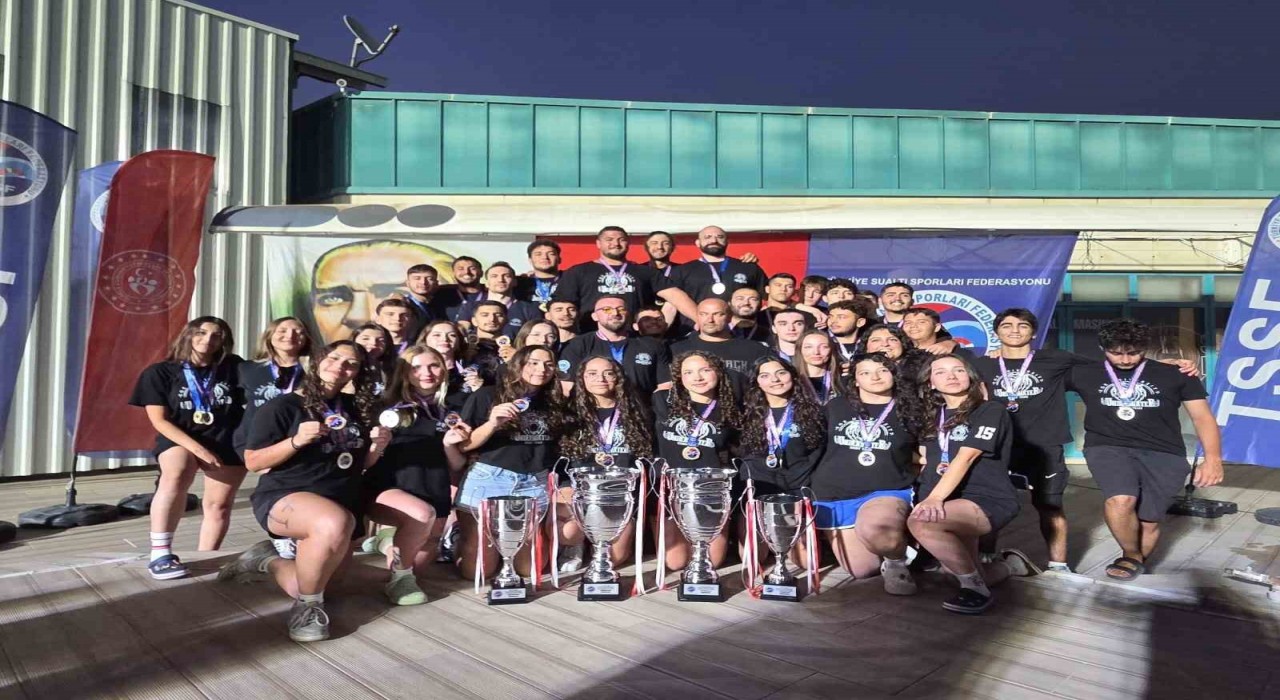 Ege Üniversitesi, Sualtı Ragbisi Türkiye Şampiyonasında dörtte dört yaptı