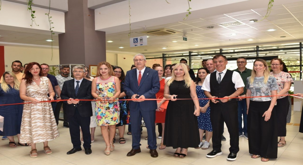 Ege Üniversitesinde 15 Temmuz Demokrasi ve Milli Birlik: Zaferin Adı Türkiye sergisi