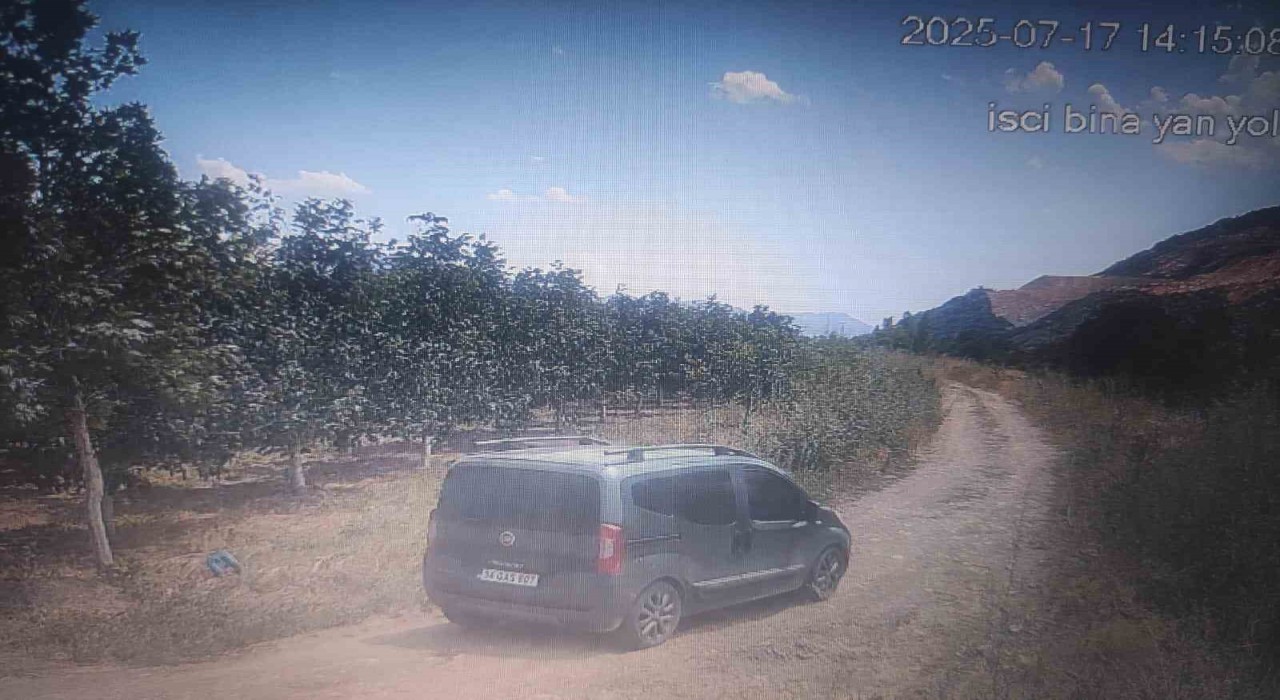 Eğirdirde sahte plakalı araçla 3 evi soyan 4 şüpheliden 3ü yakalandı