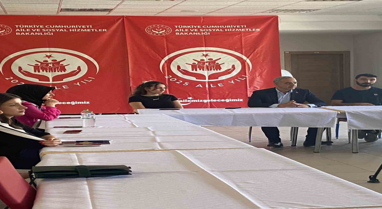 Elazığda 40 kişilik psikososyal ekibine eğitim