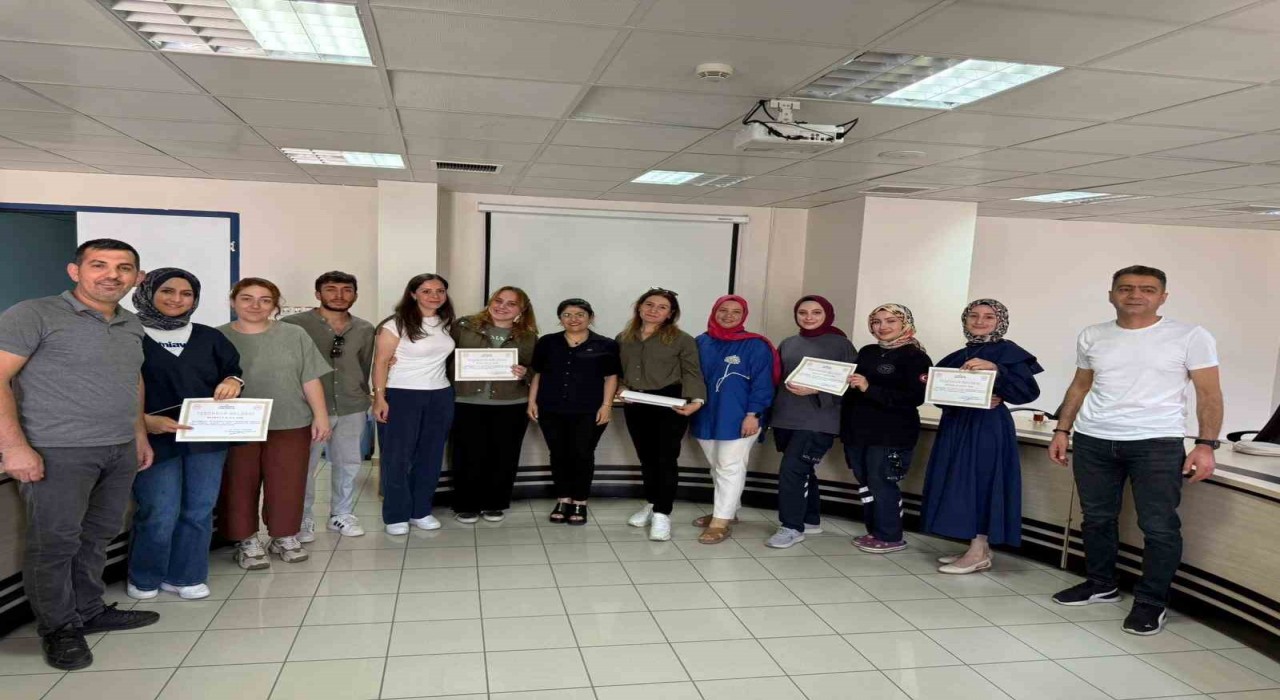 Elazığda sağlık hizmetleri istasyonlarına teşekkür belgesi