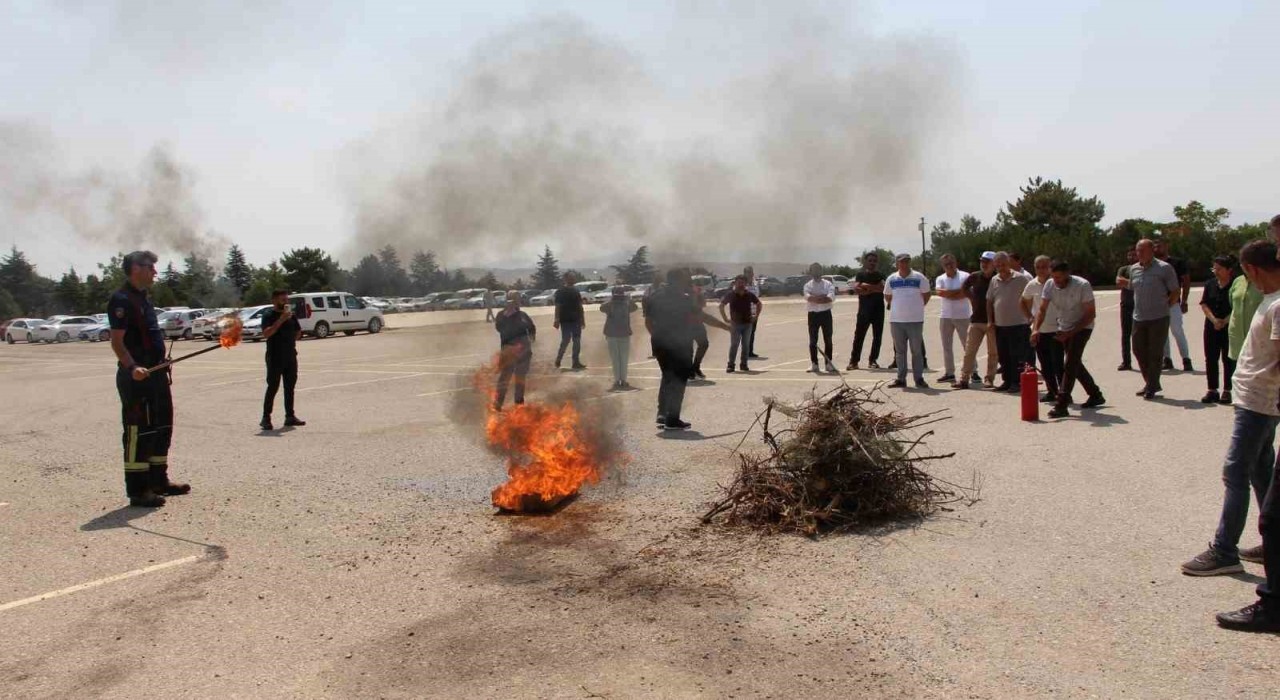 Elazığda sağlıkçılara yangın tatbikatı gerçekleştirildi