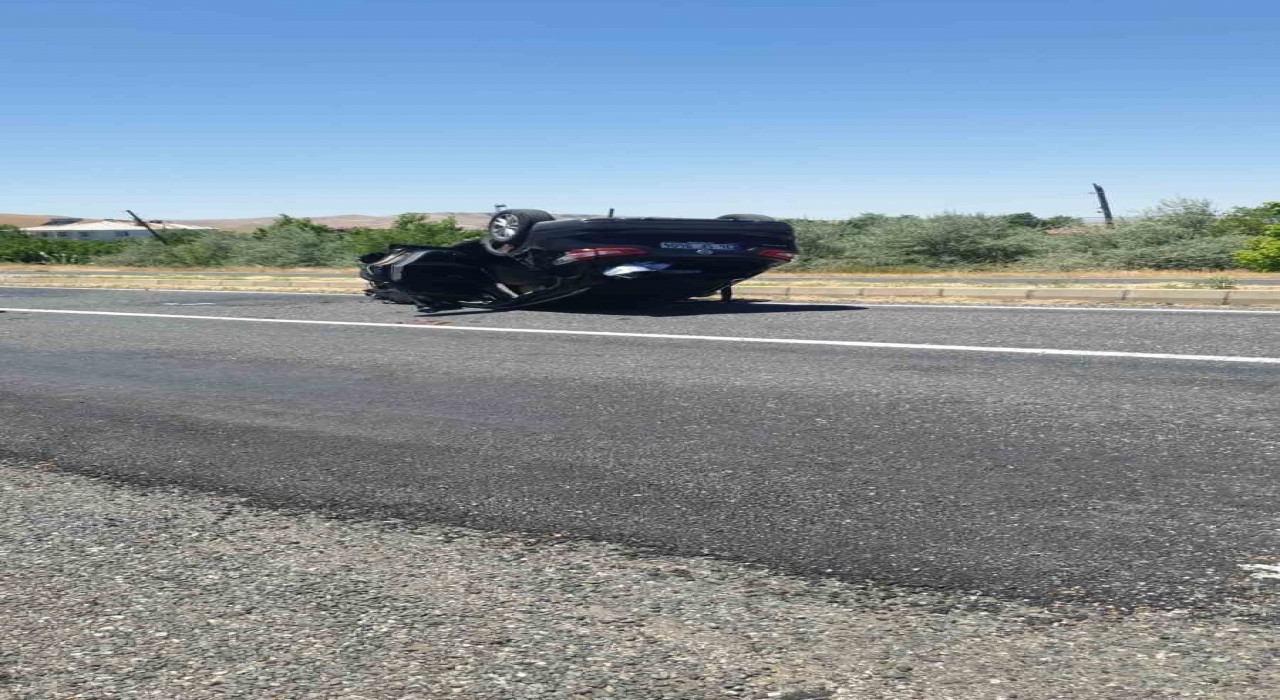 Elazığda trafik kazası: 3 yaralı