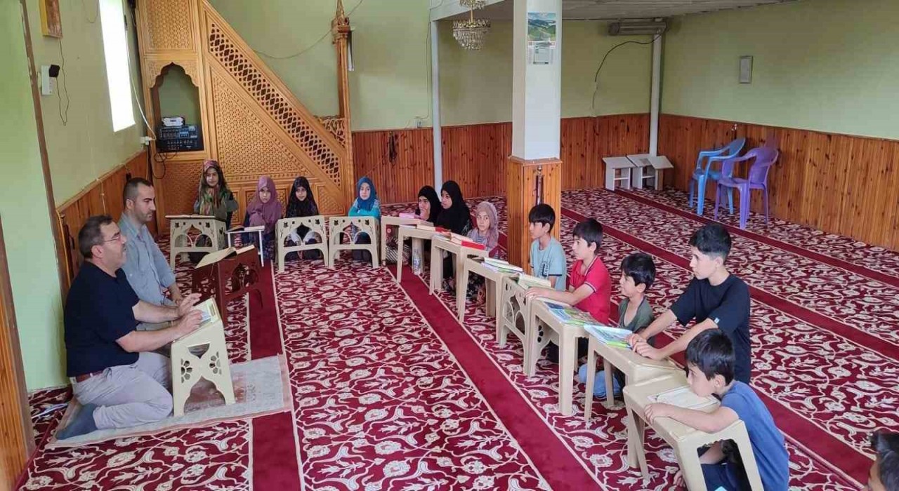Elazığda yaz Kuran kurslarına  denetim ve ziyaret