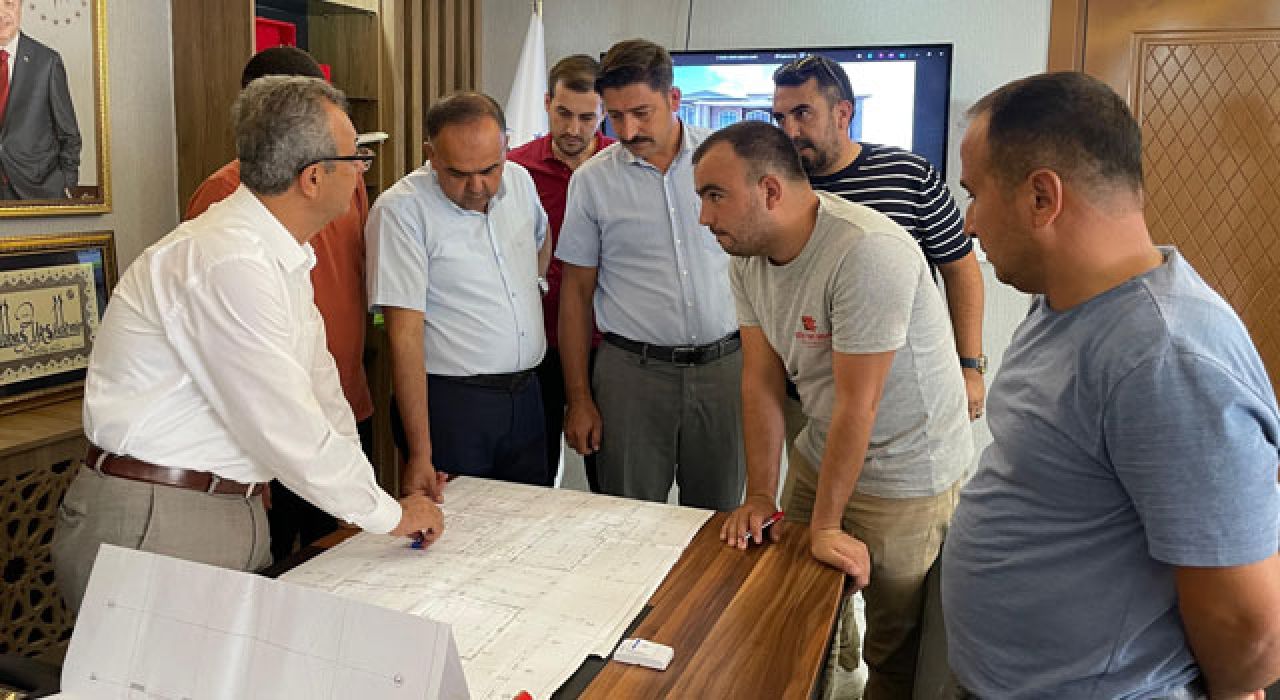 Ellek Belediyesi’nden Hizmet Atağı: Yeni Belediye Hizmet Binası Yükseliyor