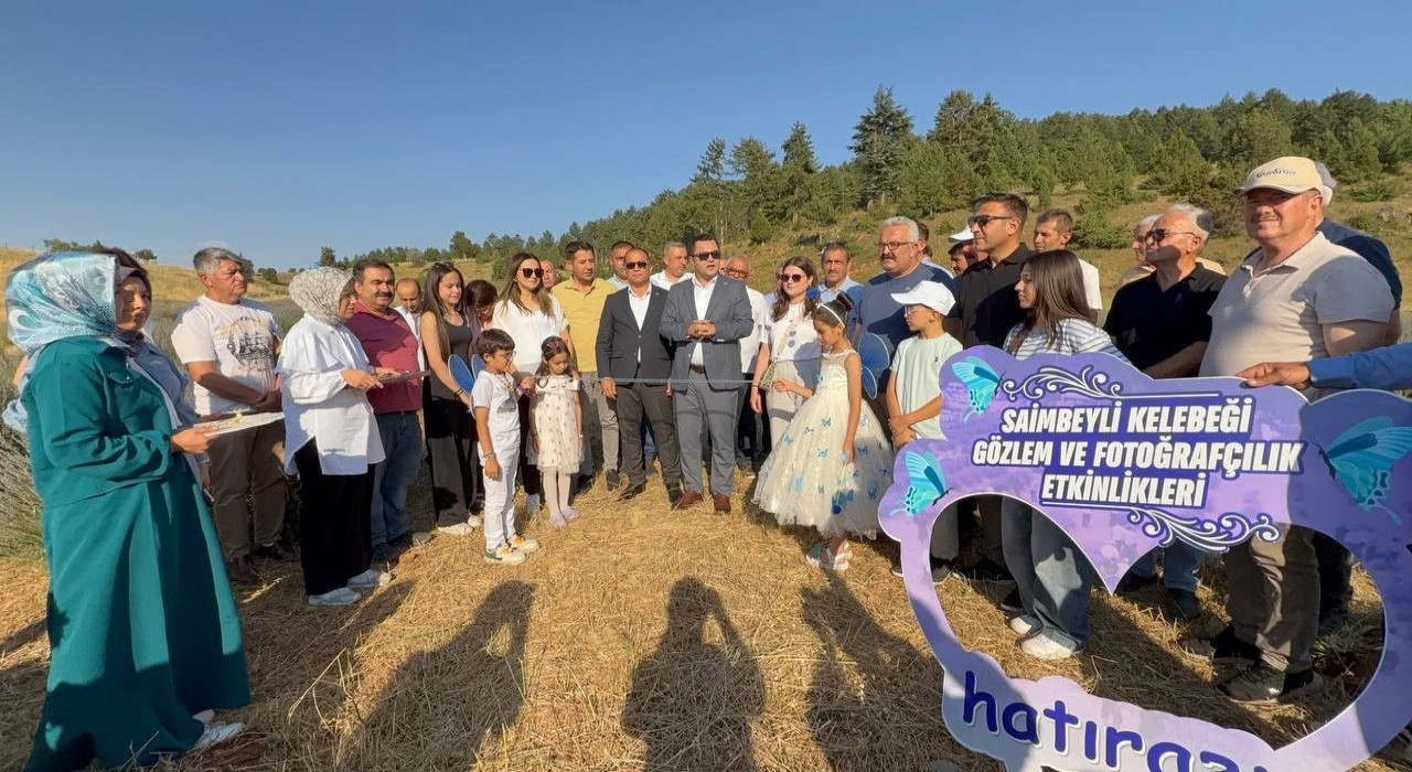 Endemik mavi kelebekler için Saimbeyliye akın ettiler