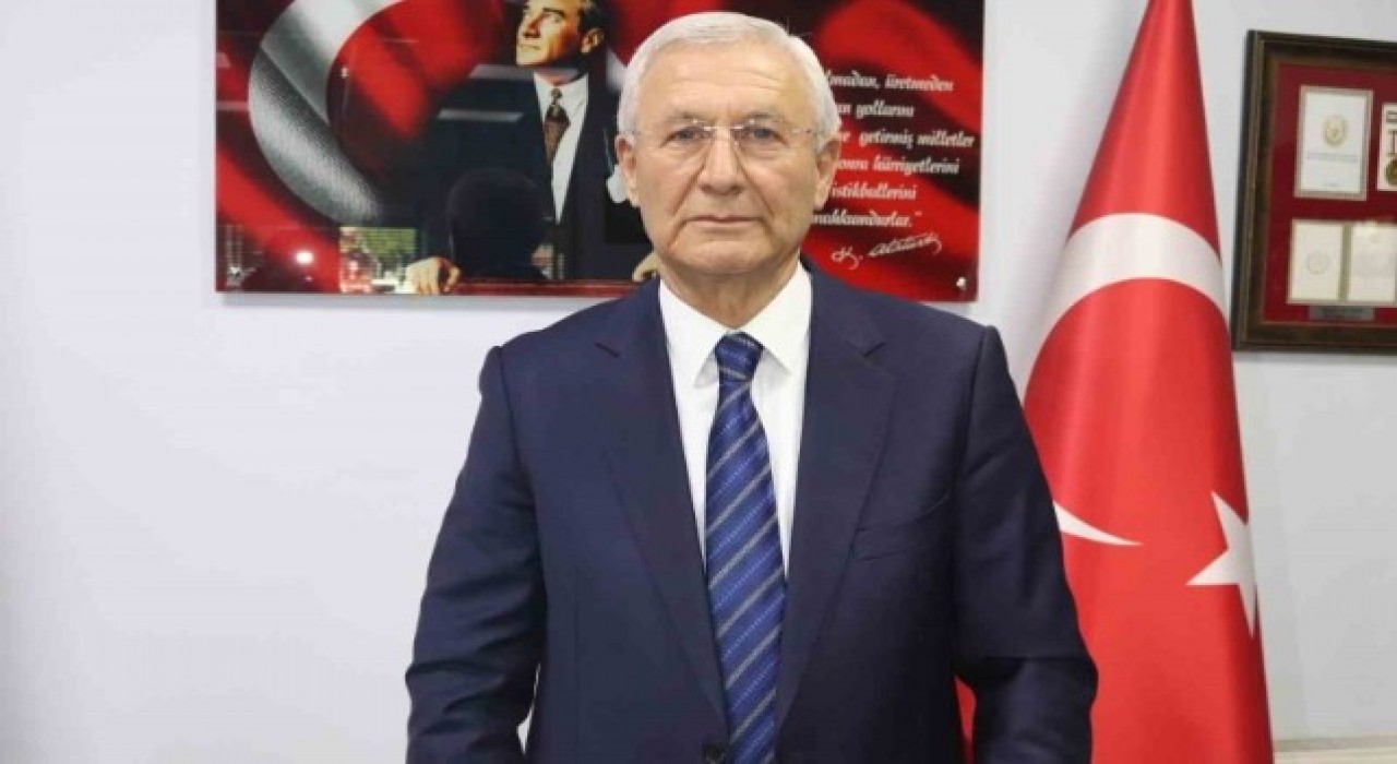 Erkan Özkandan eski başkan Celil Anıka: O koltuk size hangi dedenizden kaldı?