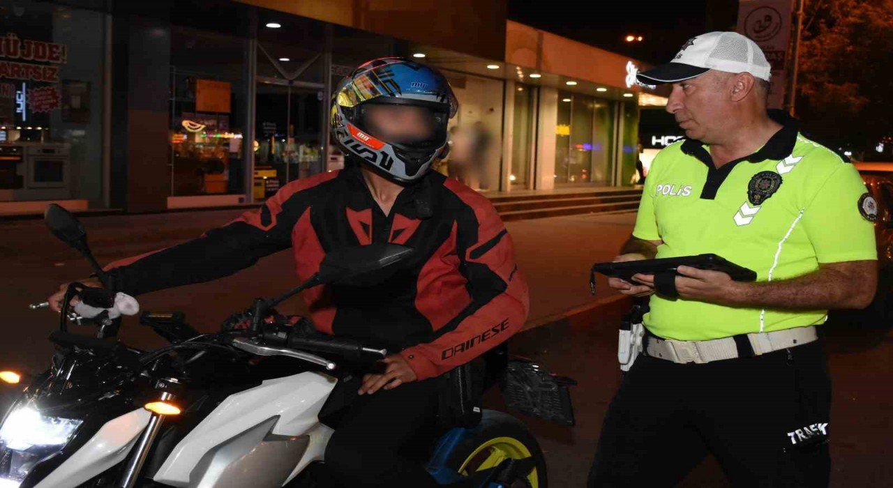 Erzincanda motosiklet sürücülerine yönelik denetim yapıldı