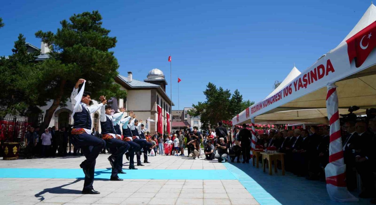 Erzurumda 106 yıllık coşku ve heyecan