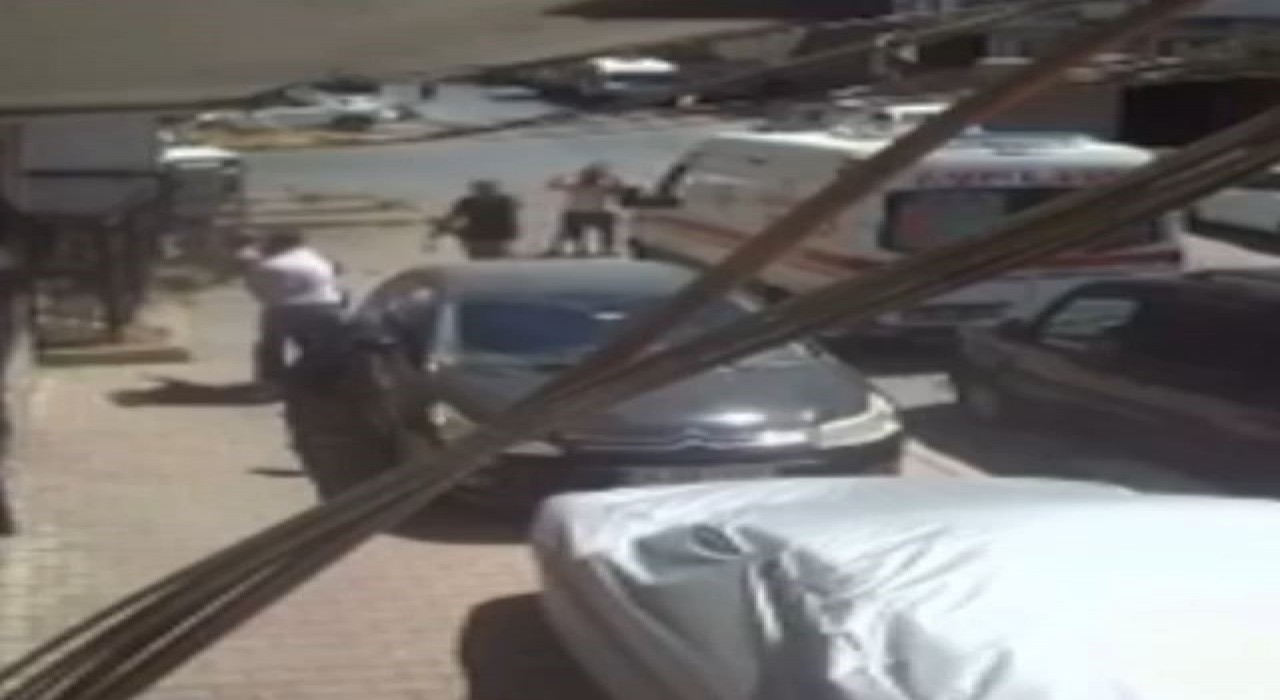 Esenyurtta iki ailenin gürültü kavgasında ortalık karıştı