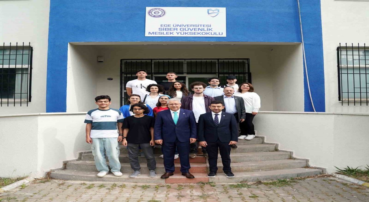 EÜ Siber Güvenlik Meslek Yüksekokulu yeni dijital savaşçılarını bekliyor