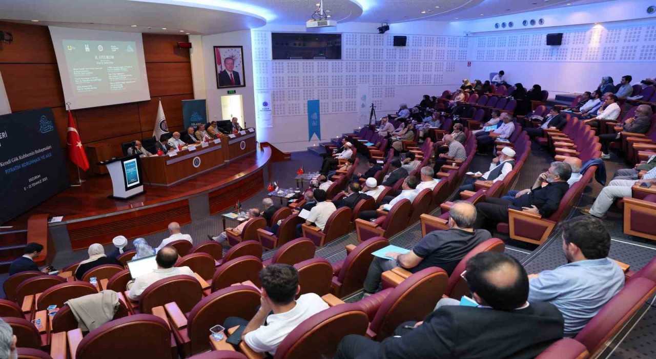 Fıtratın korunması ve aile temalı çalıştay Atatürk Üniversitesi ev sahipliğinde gerçekleştirildi