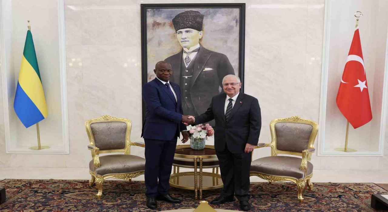 Gabon Cumhurbaşkanı Nguema Ankarada