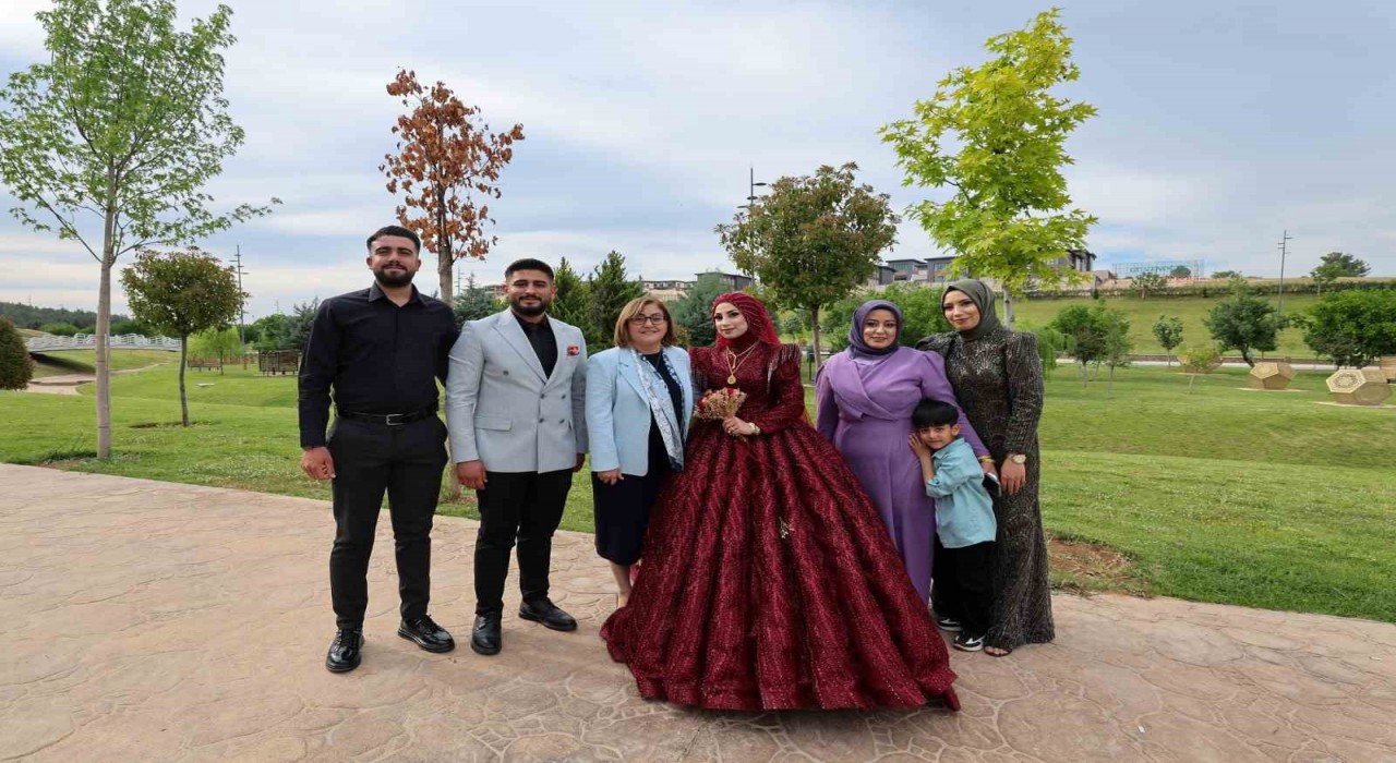 Gaziantep Büyükşehirden yeni evli çiftlere unutulmaz bir hediye