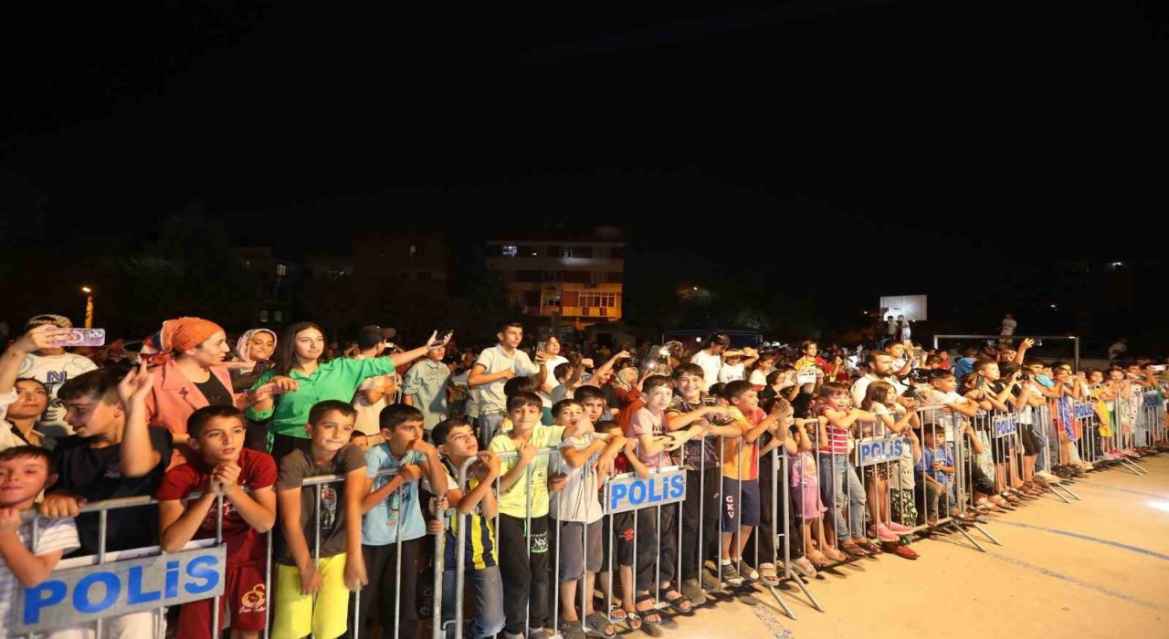 Gaziantep Büyükşehirin Mahallemde Konser Var etkinliği başladı