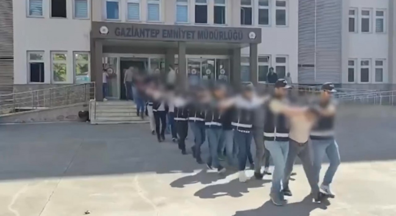 Gaziantepte ehliyet sınavında 56 joker yakalandı