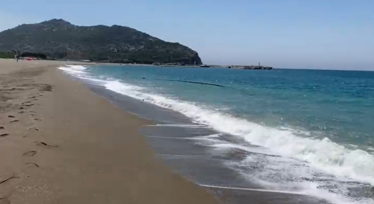 Gazipaşa Selinus Sahili kıyısında 500 metrelik boru bulundu