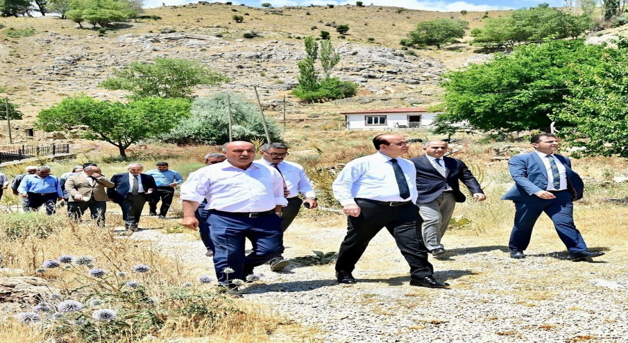 Geçit: Sorunları ertelemiyoruz, çözüm üretiyoruz