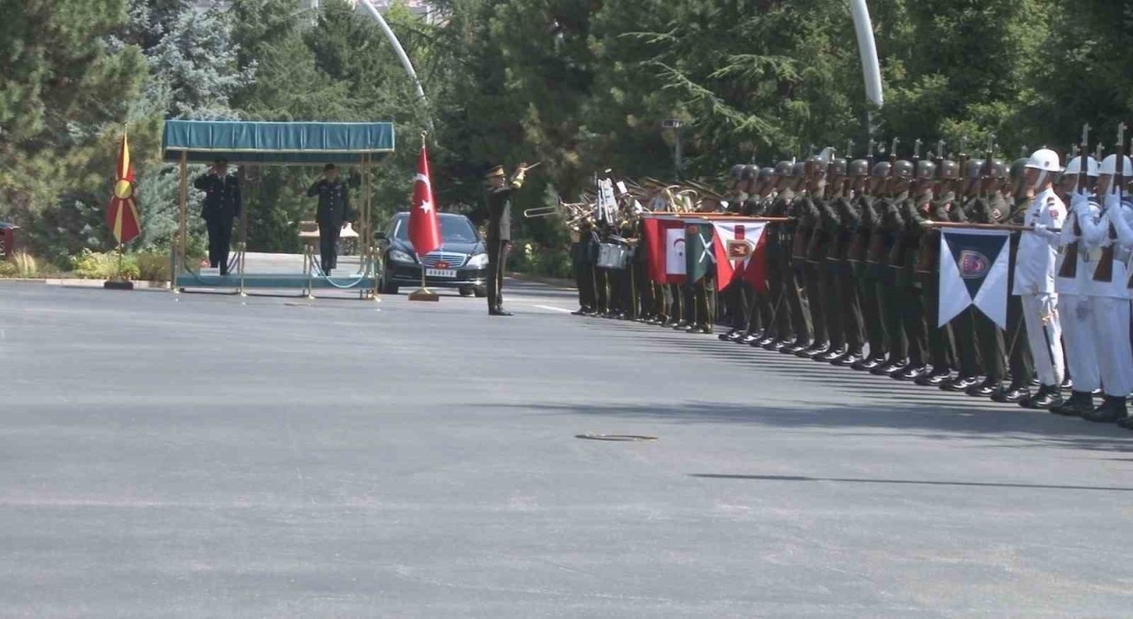 Genelkurmay Başkanı Gürak, Kuzey Makedonya Cumhuriyeti Genelkurmay Başkanı Lafchıskı ile bir araya geldi