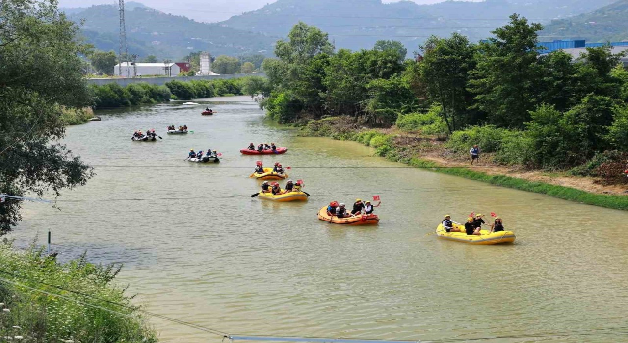 Giresunda Rafting Türkiye Şampiyonası heyecanı
