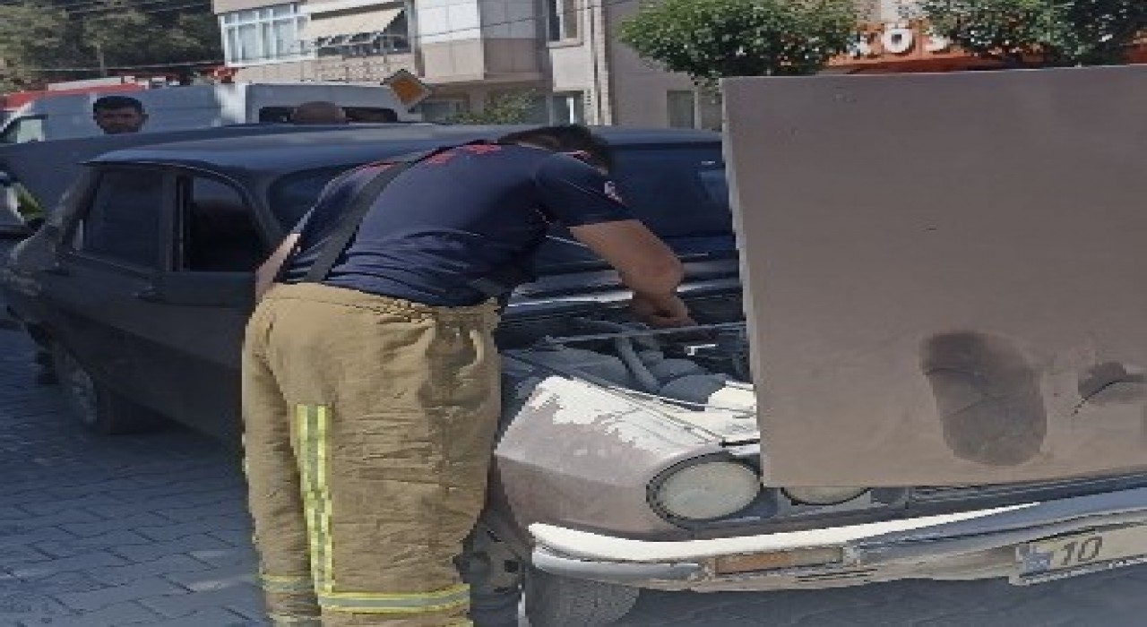Gönende seyir halindeki araçtan dumanlar yükseldi