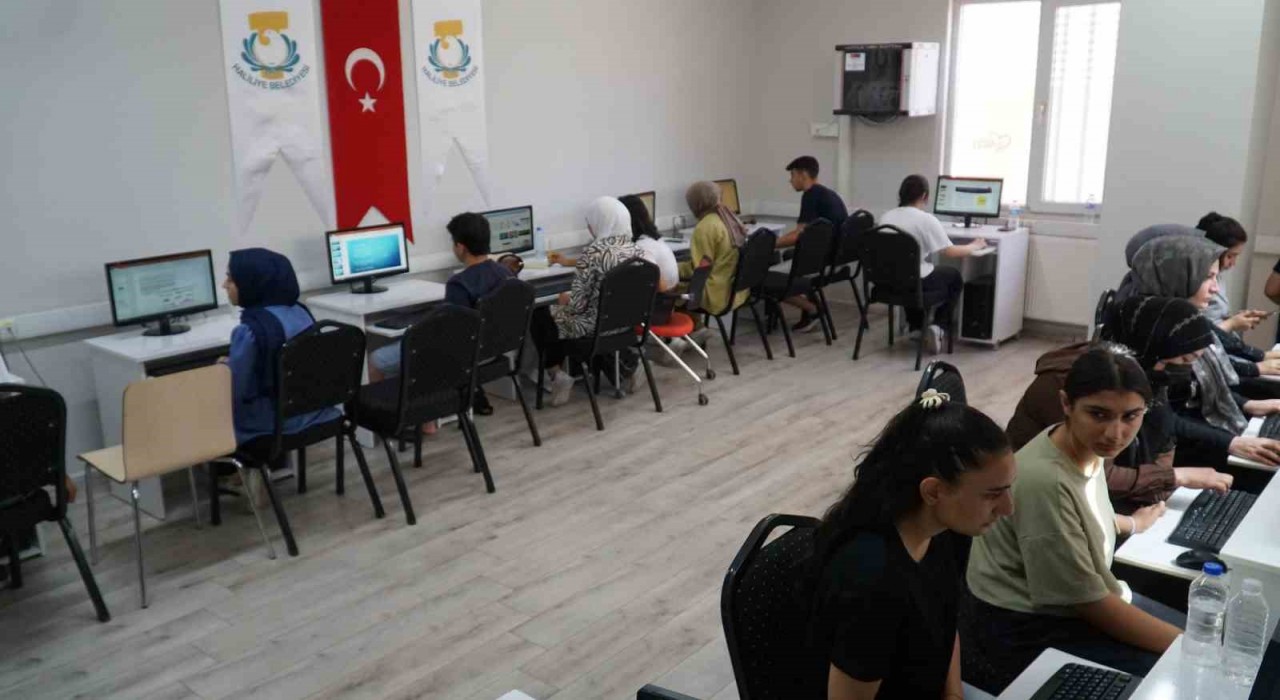 Haliliyede hobi ve eğitim kursları göz dolduruyor