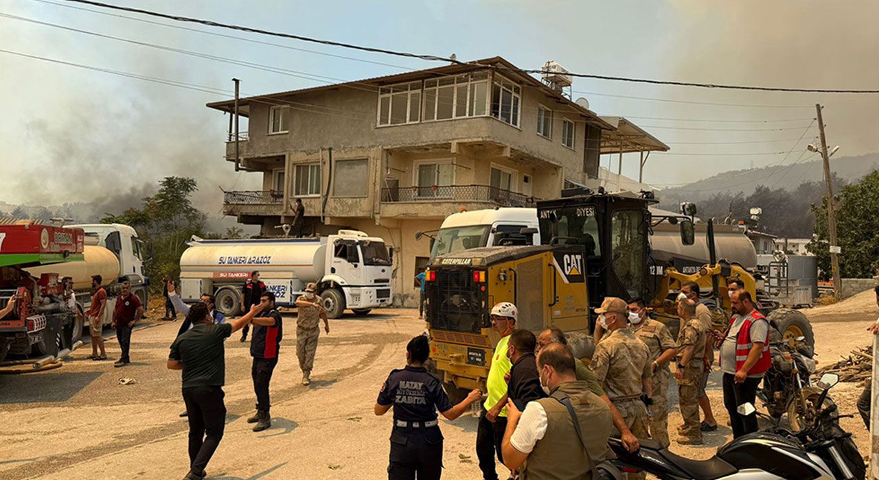 Hatay’da Çıkan Orman Yangınına HBB’den Hızlı Müdahale