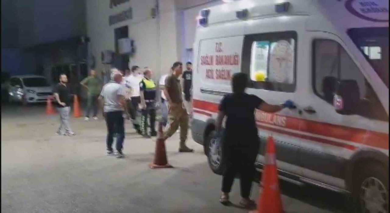 Hatayda yüksek ateş şüphesiyle hastaneye kaldırılan 2 asker hayatını kaybetti